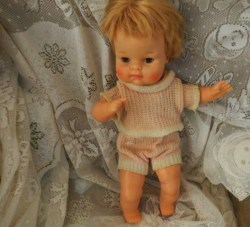 15 INCH 1962 VINYL MUSICAL SAYCO  BABY DOLL, GROMAN BROOKLYN NY, WORKS